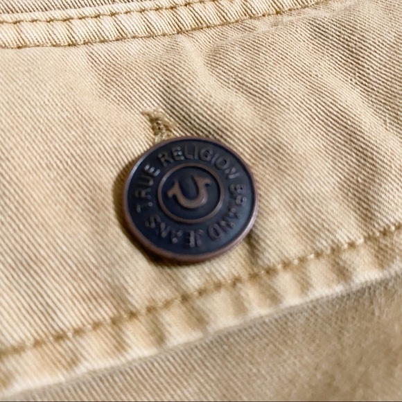 True Religion Cargo Shorts - Picture 7 of 12